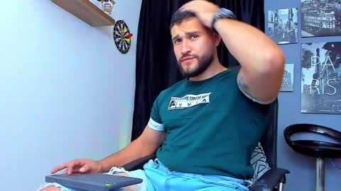 Andrew Diaz online show from 10/20/25, 06:14