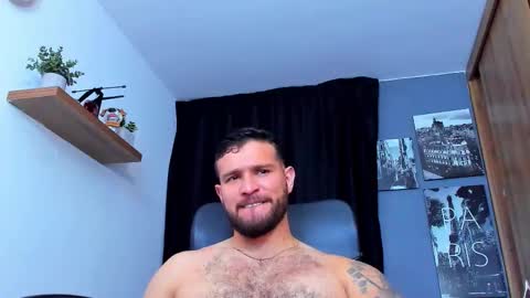 Snapshot of andrewdiaz_ chatting on 12/15/25, 04:28 Andrew Diaz online show from 12/15/25, 04:28