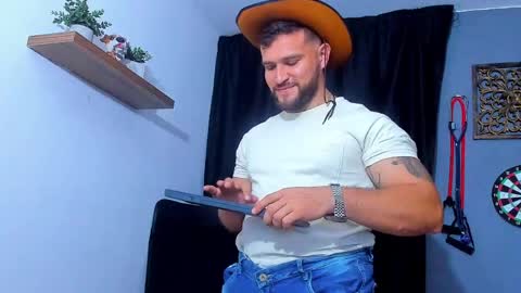 Andrew Diaz online show from 04/22/26, 06:38