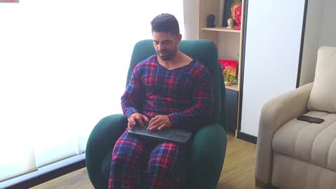 Snapshot of andrewfame chatting on 01/11/25, 02:58 Andrew online show from 01/11/25, 02:58