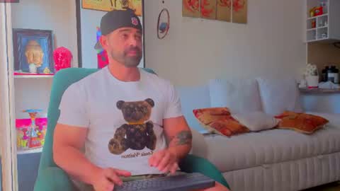 Andrew online show from 07/11/26, 01:58