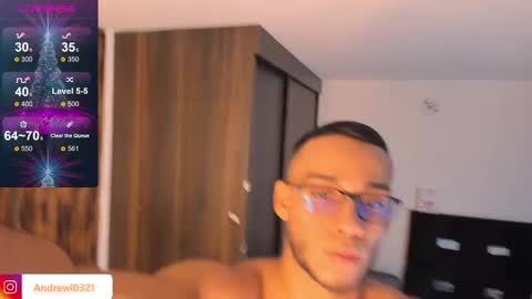 Snapshot of andrewl0321 chatting on 12/09/24, 01:29 Follow me in Fansly online show from 12/09/24, 01:29