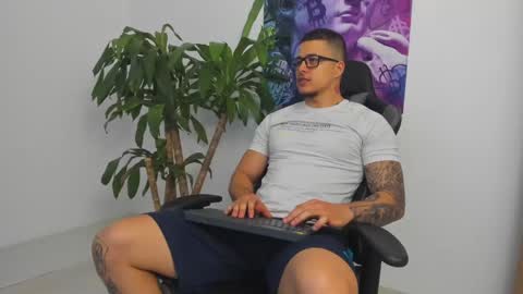 andrewmaterazzi online show from 12/21/24, 02:19