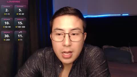 andrewmhilton_ online show from 12/16/25, 06:51