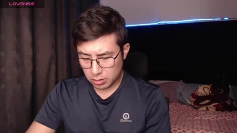 andrewmhilton_ online show from 01/17/26, 07:13