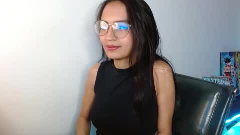 Sofia online show from 09/11/25, 04:12