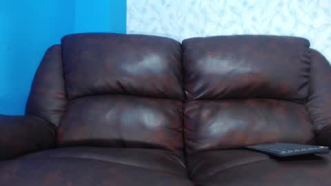 Snapshot of andreww_whitee chatting on 12/19/24, 03:40 AndreW White online show from 12/19/24, 03:40