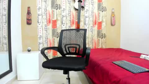   online show from 02/23/25, 10:53