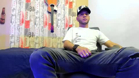   online show from 03/09/25, 04:27