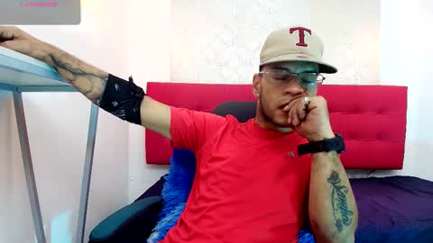   online show from 11/01/25, 11:18