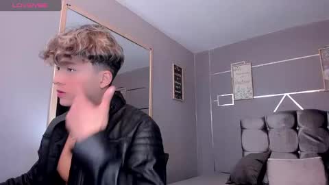      online show from 01/24/25, 01:14