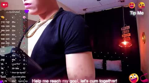      online show from 10/13/25, 03:23