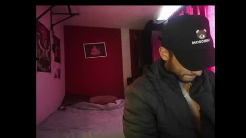 androd666 online show from 12/30/24, 04:19