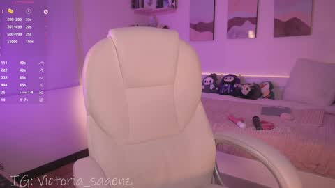 Victoria Senz  online show from 02/02/26, 09:35