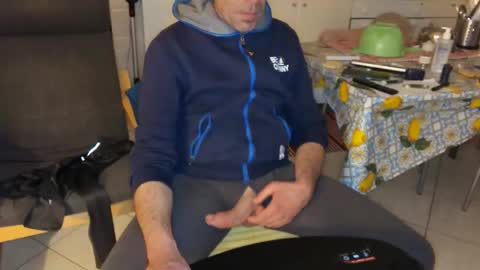 androx77 online show from 03/23/26, 10:14