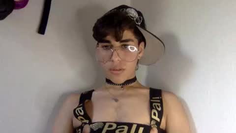 andryt31135 online show from 05/09/26, 10:04