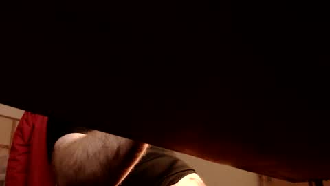 Snapshot of andy868739 chatting on 04/14/26, 11:44 andy868739 online show from 04/14/26, 11:44