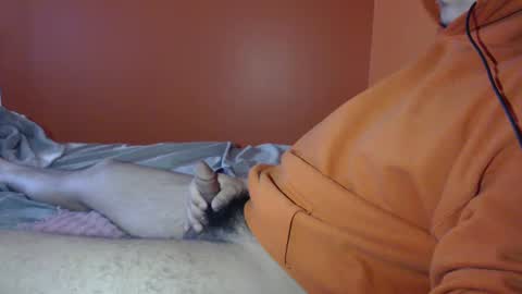 Snapshot of andy___1017 chatting on 12/09/24, 05:29 andy___1017 online show from 12/09/24, 05:29