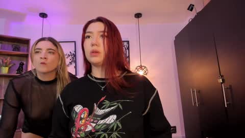 Snapshot of andy_and_emma chatting on 01/13/25, 12:45 andy_and_emma online show from 01/13/25, 12:45