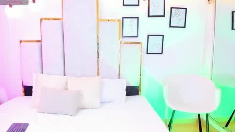 Snapshot of andy_bluee chatting on 01/17/25, 12:20 Andy bluee online show from 01/17/25, 12:20