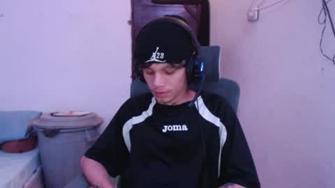 andy_dan1 online show from 06/20/26, 12:30