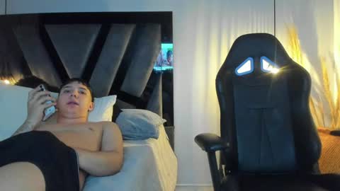 Snapshot of andy_miller5 chatting on 07/03/26, 03:57 ANDY online show from 07/03/26, 03:57