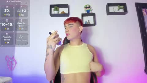 Snapshot of andy_millerr chatting on 01/27/25, 12:43 andy miller online show from 01/27/25, 12:43