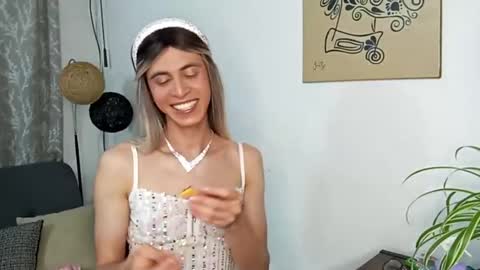 Andy van der Rose online show from 10/31/25, 01:06