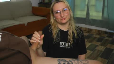 Snapshot of andycherrysecrets chatting on 04/07/26, 08:53 Cherry online show from 04/07/26, 08:53