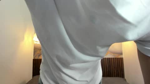 andyfame11 online show from 10/21/25, 07:14