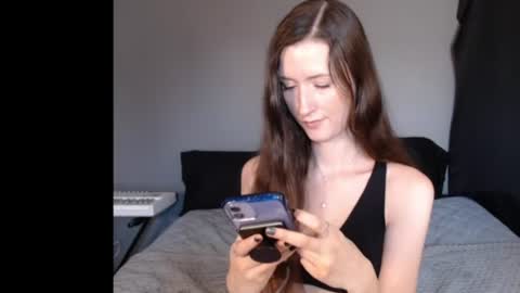 Snapshot of andyhayes69 chatting on 07/12/26, 10:01 andyhayes69 online show from 07/12/26, 10:01