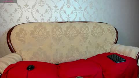 Mandy and Andy online show from 12/04/25, 07:11