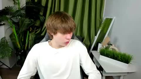 Mandy and Andy online show from 07/05/26, 06:59