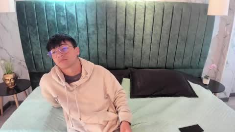 Andy Joy  online show from 10/09/25, 11:30