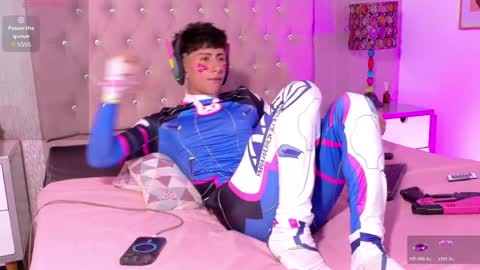 Snapshot of andyjustgame_ chatting on 04/01/26, 04:24 andyjustgame online show from 04/01/26, 04:24