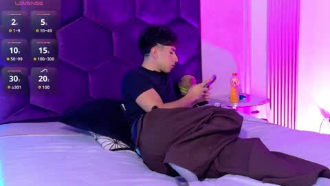 Snapshot of andyjustgame_ chatting on 04/16/26, 04:24 andyjustgame online show from 04/16/26, 04:24