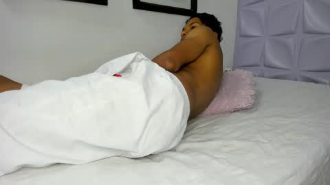 Snapshot of andysins chatting on 03/31/26, 10:59 Andy online show from 03/31/26, 10:59