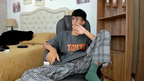 andyxibrat online show from 05/21/26, 06:59