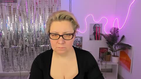 aneli_mira online show from 04/02/26, 01:42