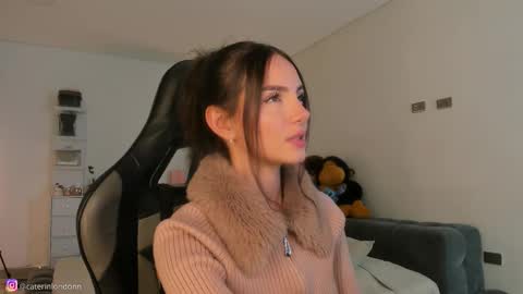      online show from 03/22/26, 02:15