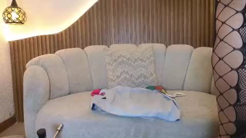 Snapshot of aneljones chatting on 07/10/26, 07:27 Anell online show from 07/10/26, 07:27