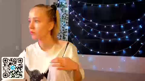 Anelly online show from 03/13/26, 09:38