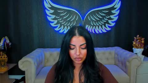 Anne online show from 10/22/25, 04:40