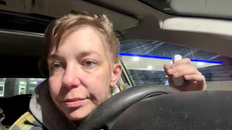 aneoakley online show from 10/26/25, 09:59