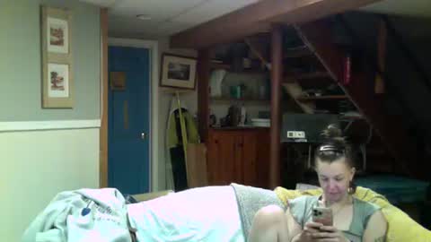 aneoakley online show from 11/11/25, 07:30