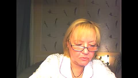 Alinessa online show from 04/16/26, 06:19