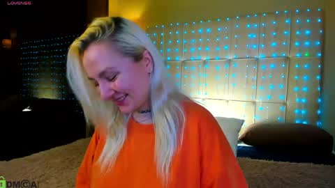 Anet Dream online show from 04/15/26, 05:31