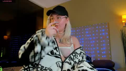 Anet Dream online show from 04/18/26, 07:07