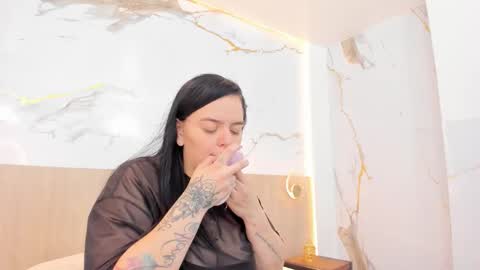 anette_cooper online show from 11/29/25, 12:13