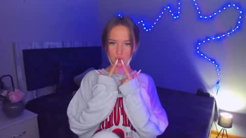 Snapshot of anfisalorns chatting on 02/21/25, 08:27 Anfisa online show from 02/21/25, 08:27